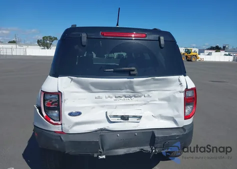 2022 Ford Bronco Sport Badlands z USA, uszkodzony, nr VIN 3FMCR9D94NRD41601